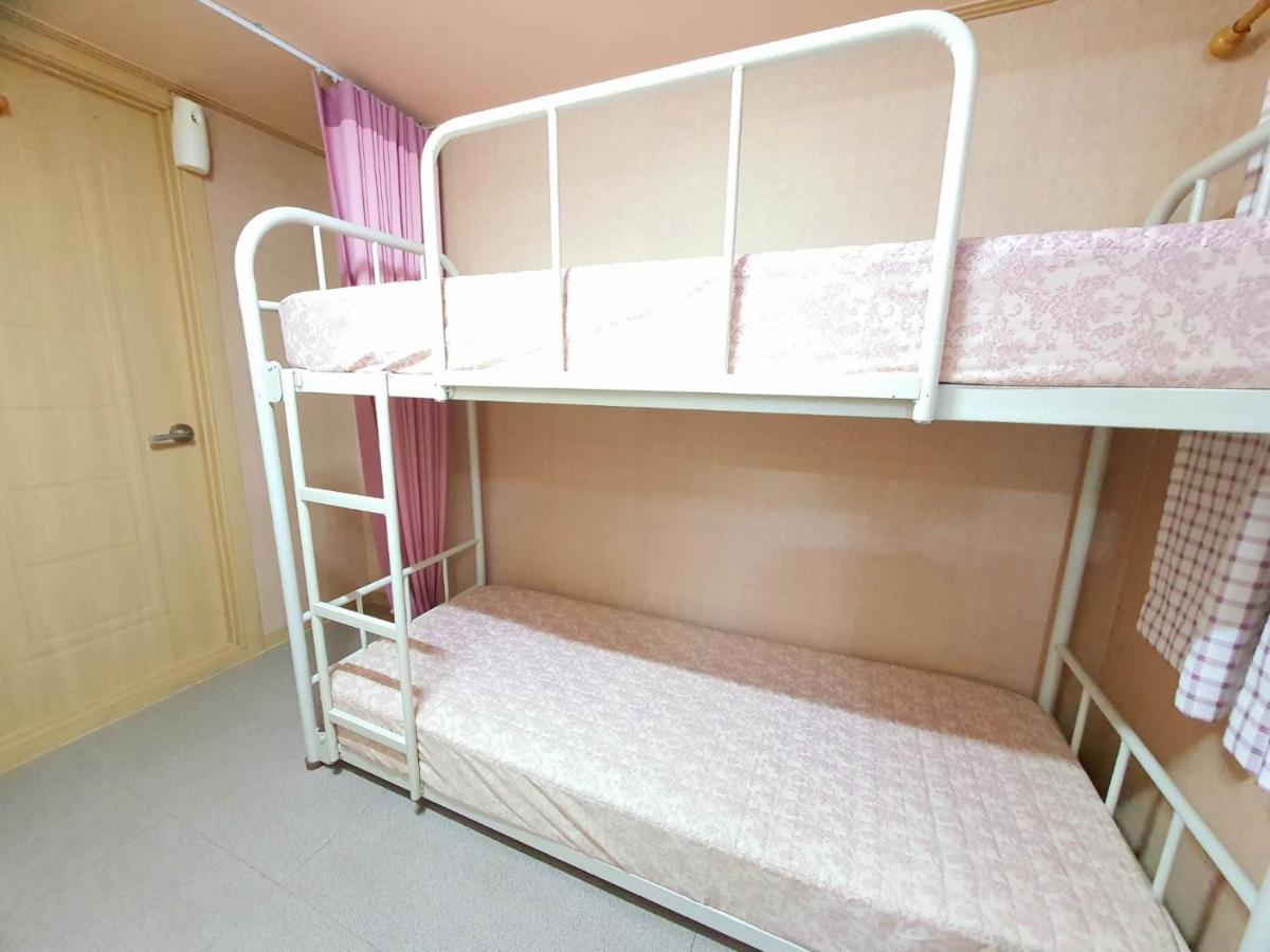 Happy Garden Guesthouse Сеул Екстериор снимка